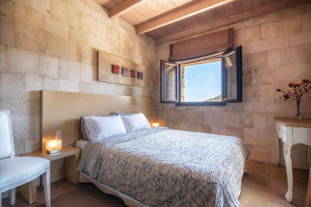 Pezoulia Aparthotel Selakano ภายนอก รูปภาพ