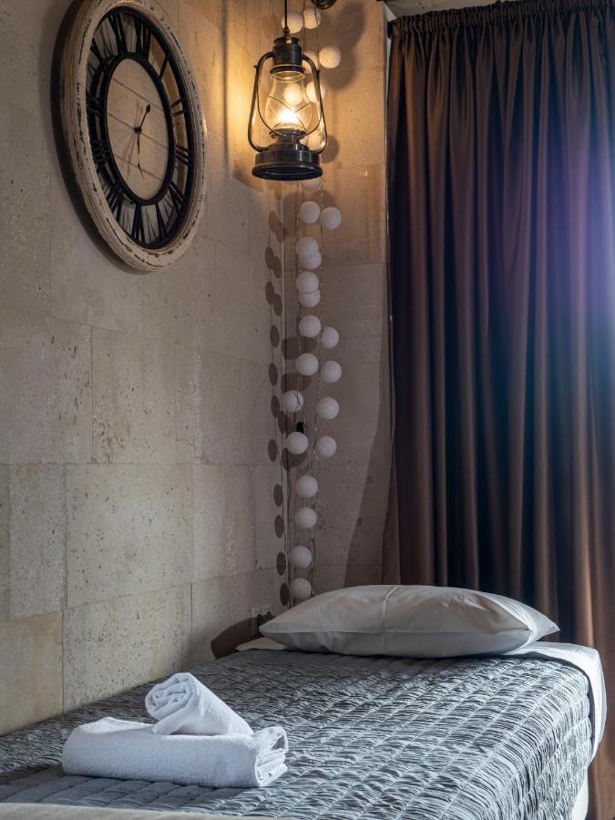 Pezoulia Aparthotel Selakano ภายนอก รูปภาพ