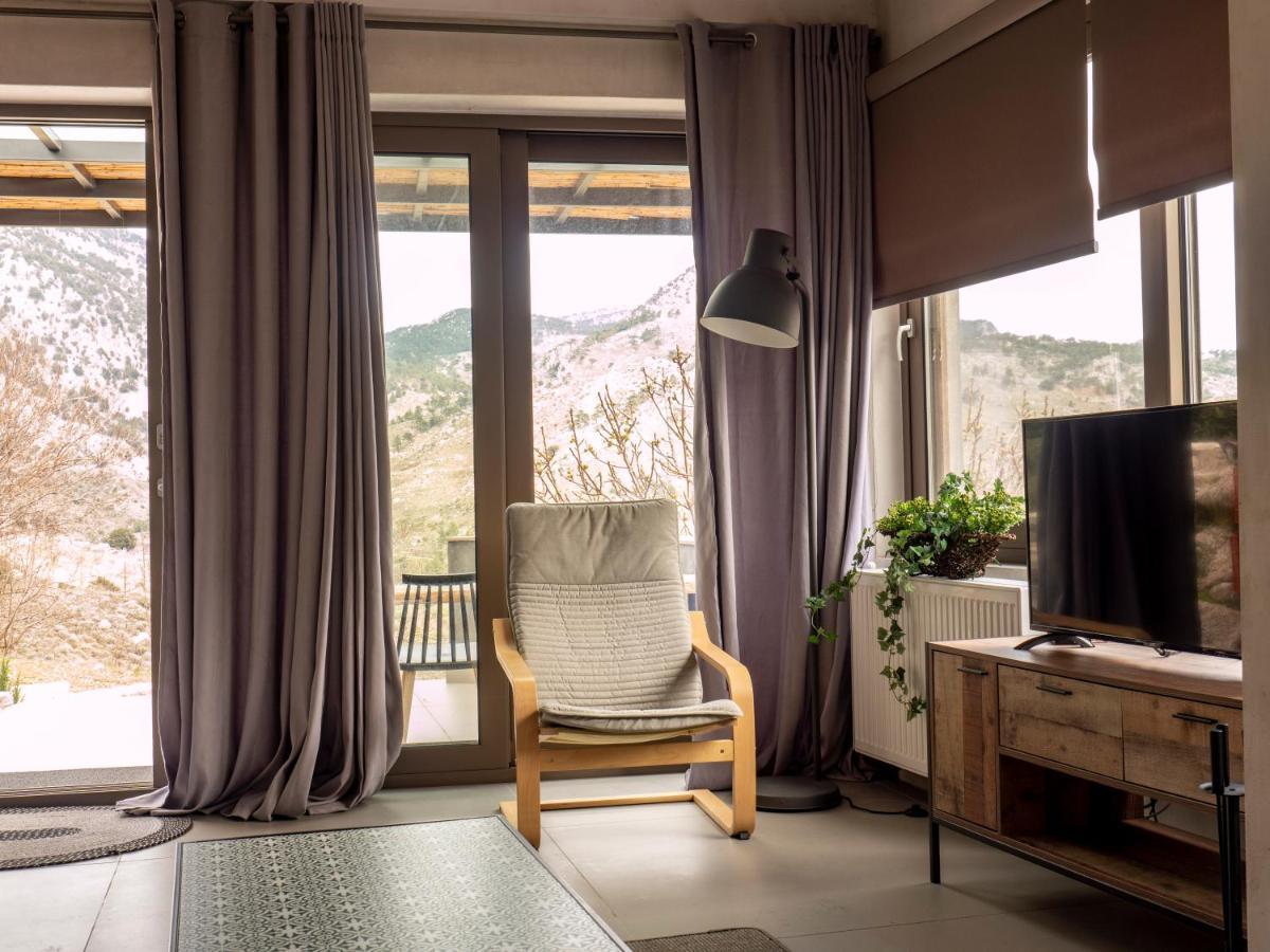 Pezoulia Aparthotel Selakano ภายนอก รูปภาพ