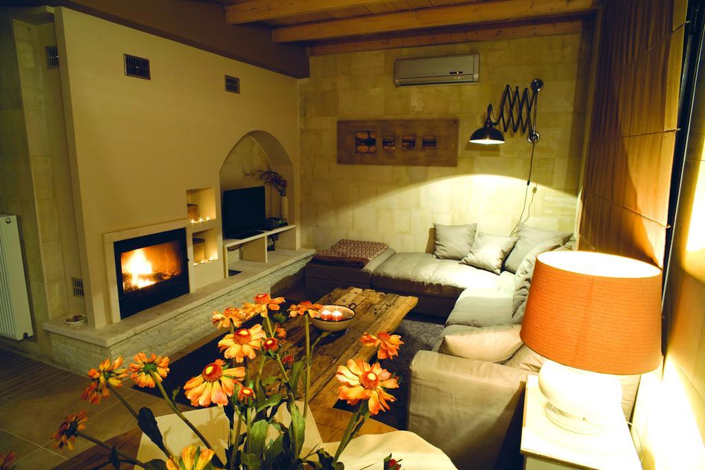 Pezoulia Aparthotel Selakano ภายนอก รูปภาพ