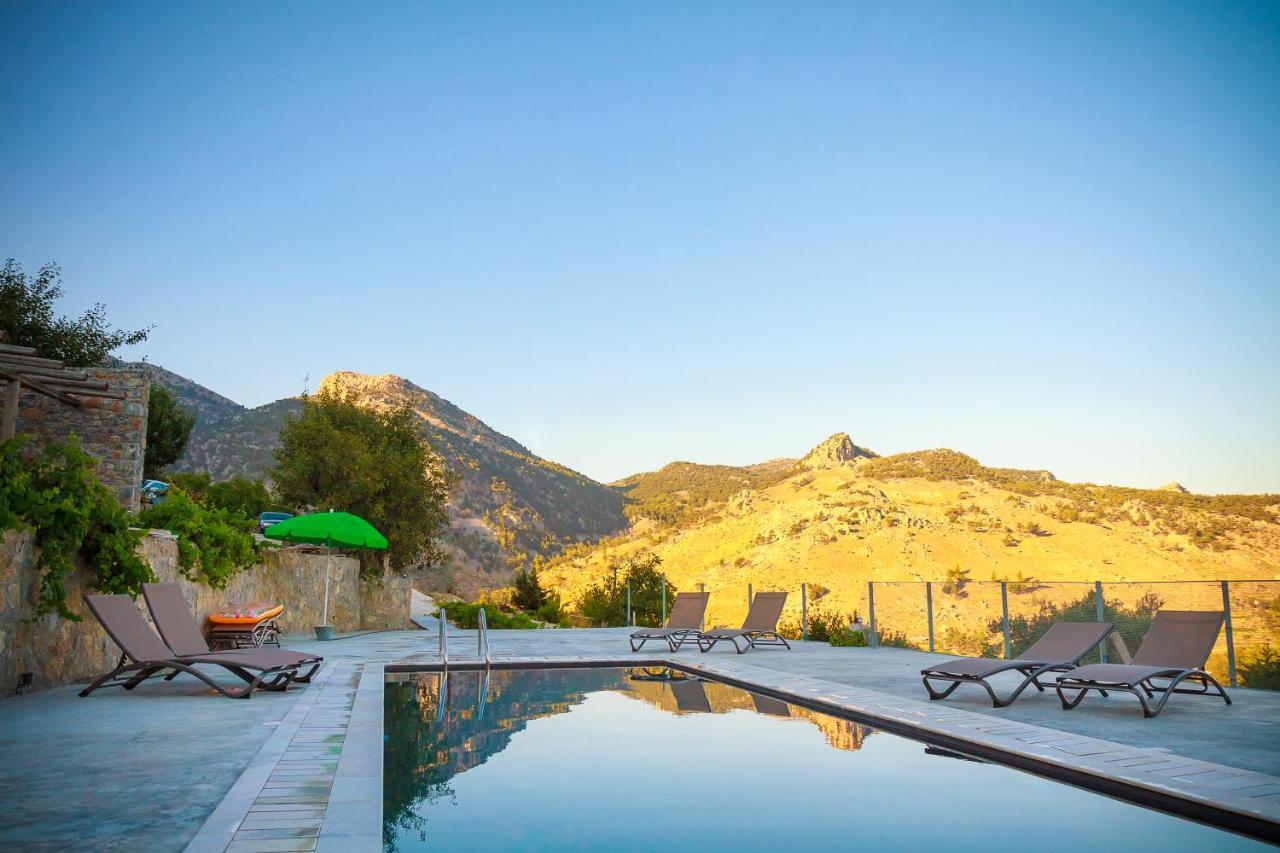 Pezoulia Aparthotel Selakano ภายนอก รูปภาพ